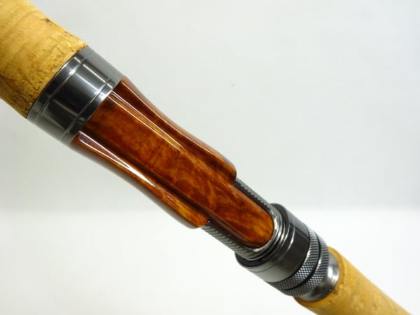 トラウティアフェリークS411L/G